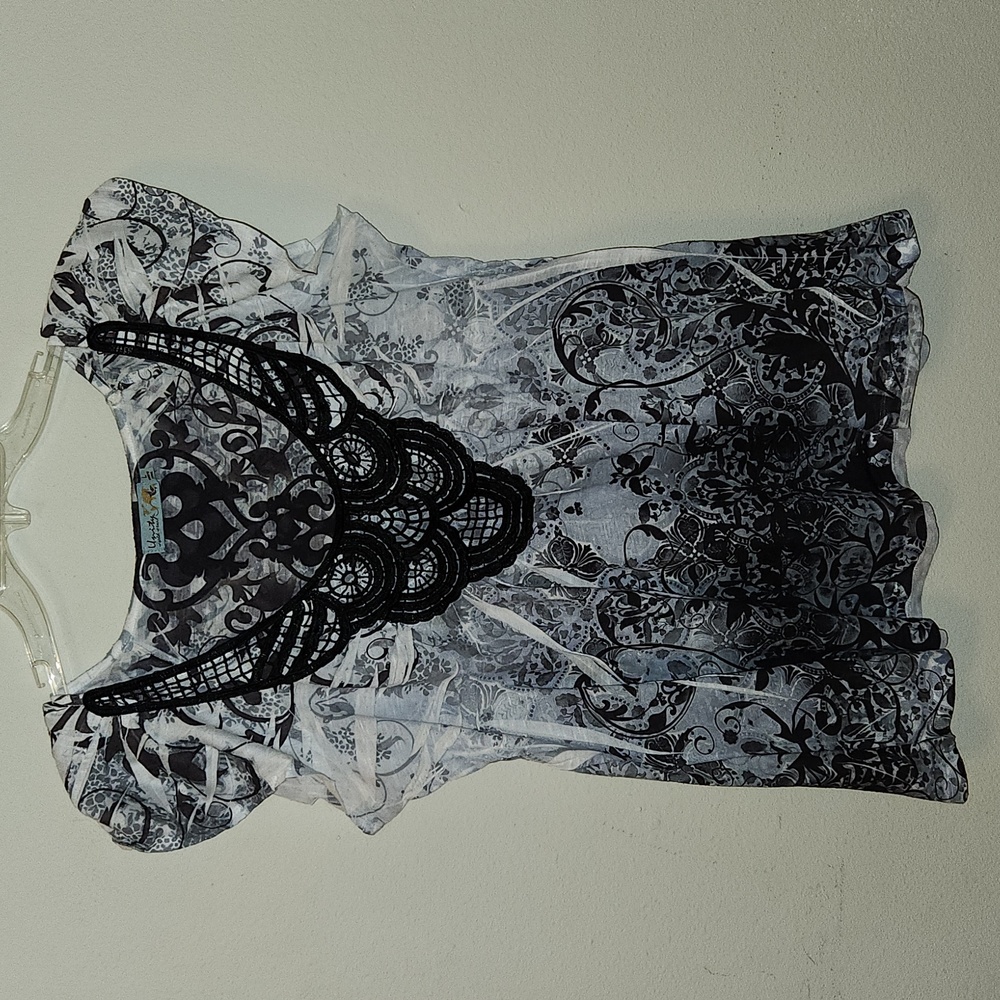 Unity World Wear top